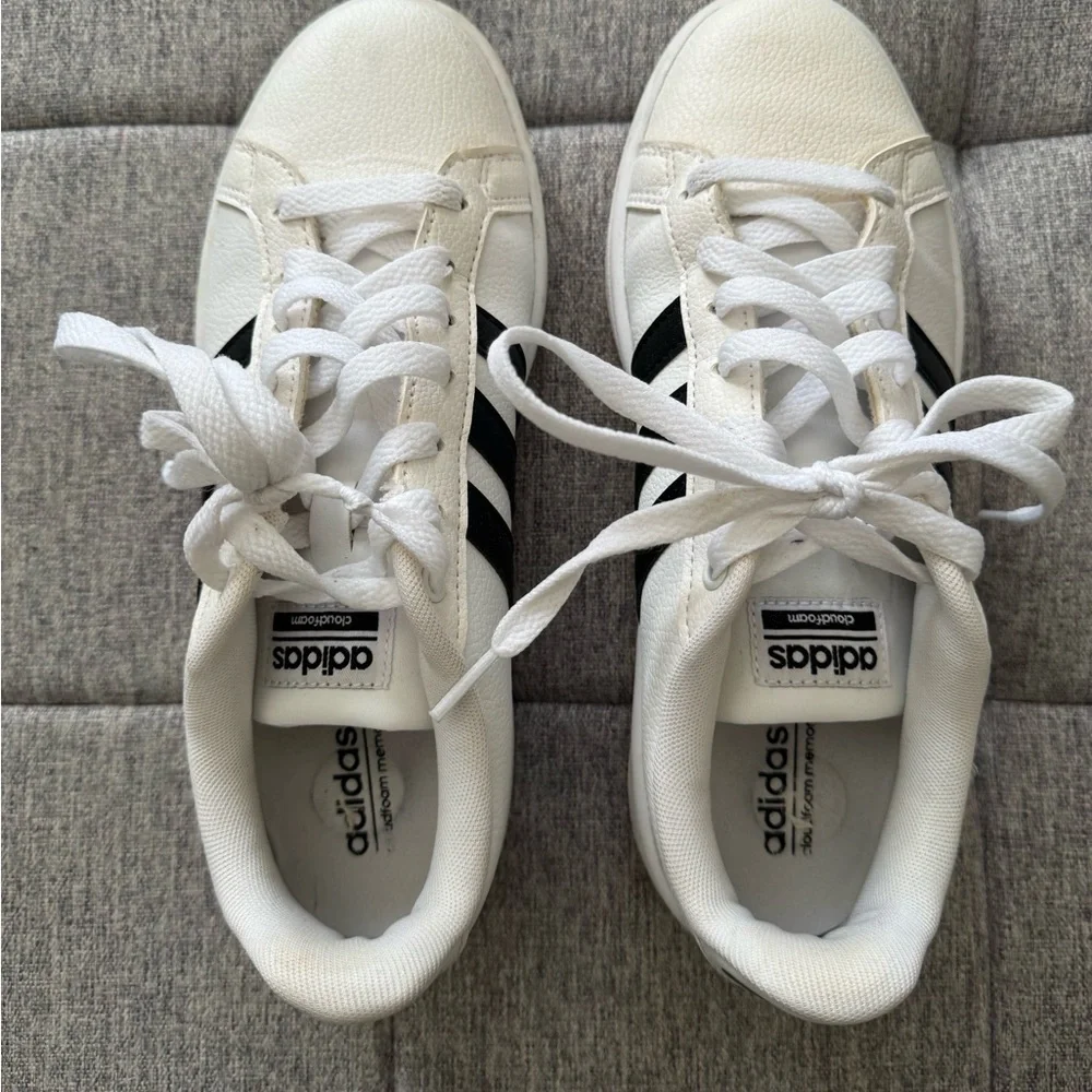 Retro Adidas Cloudfoam Sneaker - Picture 3 of 4